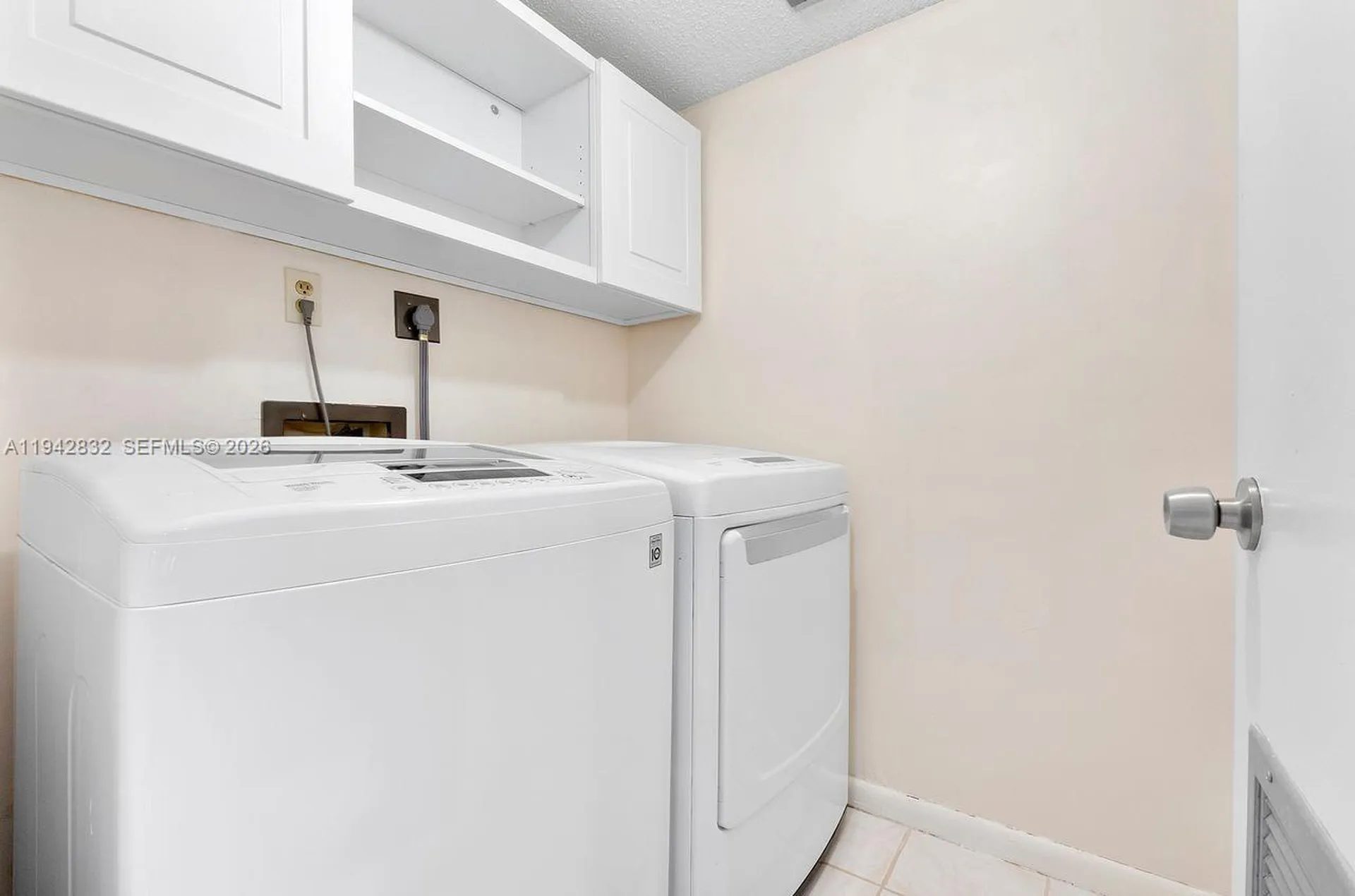 2200 S Cypress Bend Drive Pompano Beach FL 33069