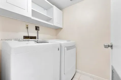 2200 S Cypress Bend Drive Pompano Beach FL 33069