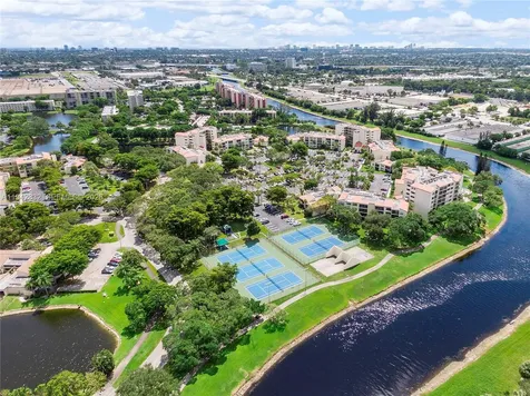 2200 S Cypress Bend Drive Pompano Beach FL 33069
