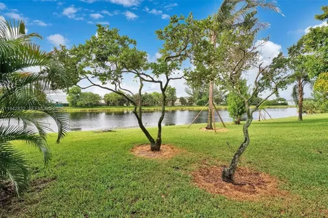 2200 S Cypress Bend Drive Pompano Beach FL 33069