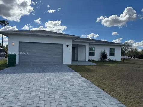 5012 Gunn Place La Belle FL 33935