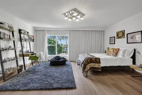 286 Bal Bay Drive Bal Harbour FL 33154