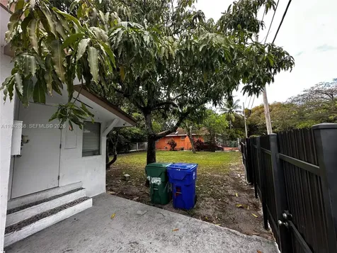 105 NW 31st Street Miami FL 33127