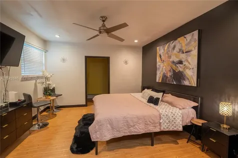 11700 Sheridan Street Pembroke Pines FL 33026