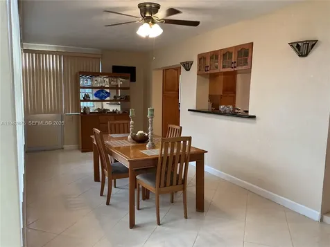 8604 NW 59th Place Tamarac FL 33321