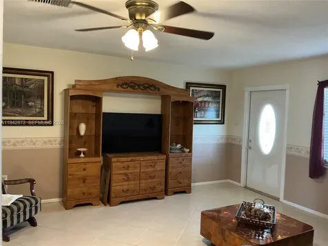 8604 NW 59th Place Tamarac FL 33321