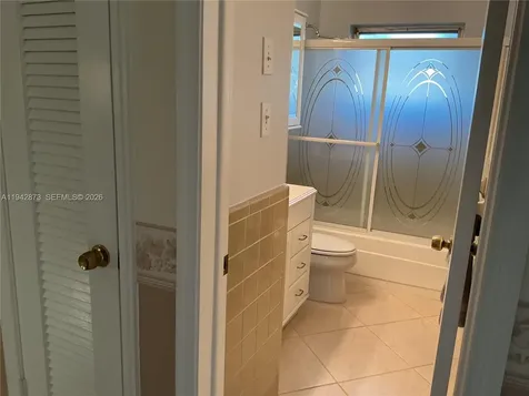 8604 NW 59th Place Tamarac FL 33321