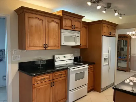 8604 NW 59th Place Tamarac FL 33321