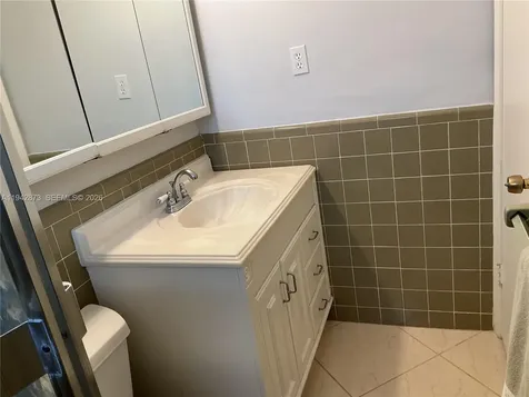 8604 NW 59th Place Tamarac FL 33321