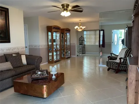 8604 NW 59th Place Tamarac FL 33321