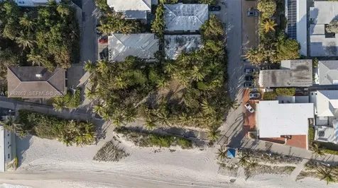5784 N Surf Road Hollywood FL 33019