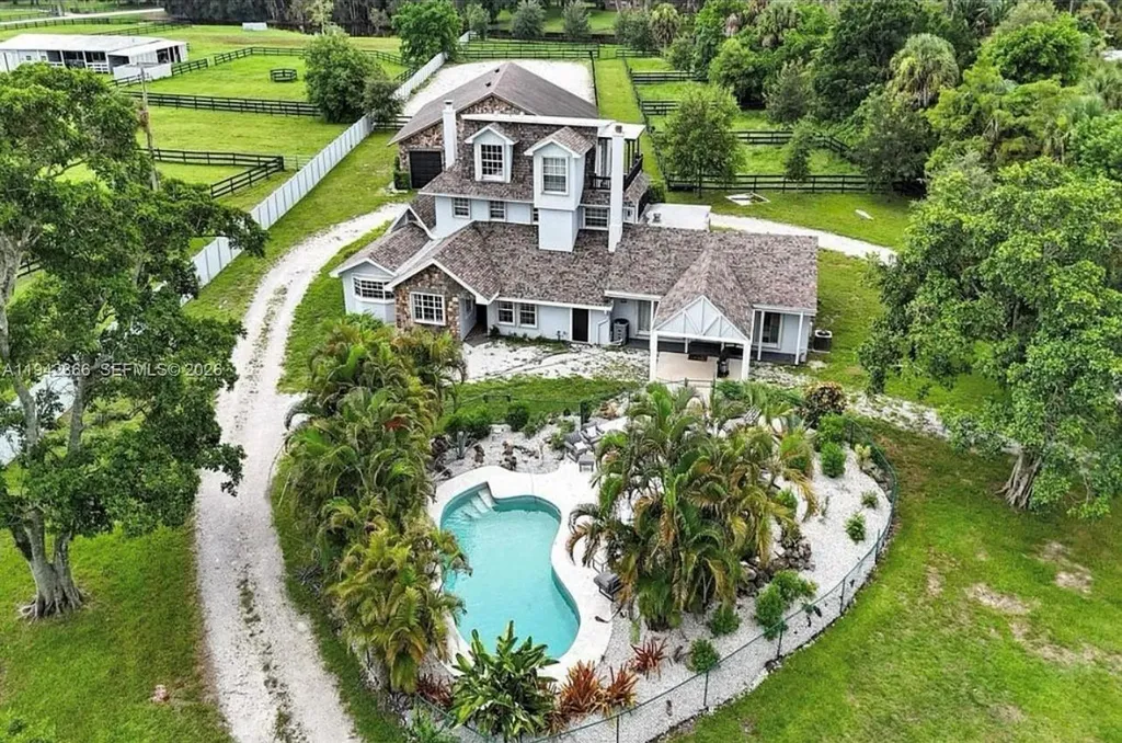502 Rambling Drive Circle Wellington FL 33414