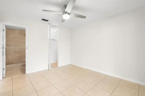 5149 E Lakes Drive Deerfield Beach FL 33064