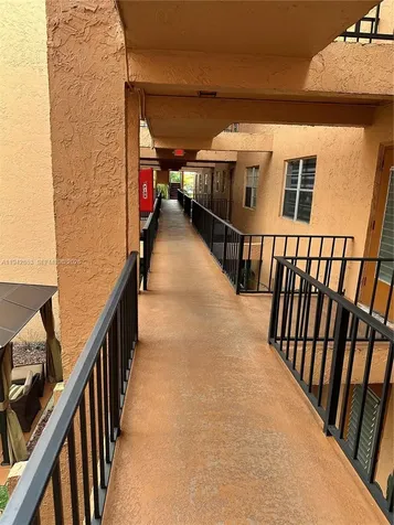 3048 E Sunrise Lakes Drive Sunrise FL 33322
