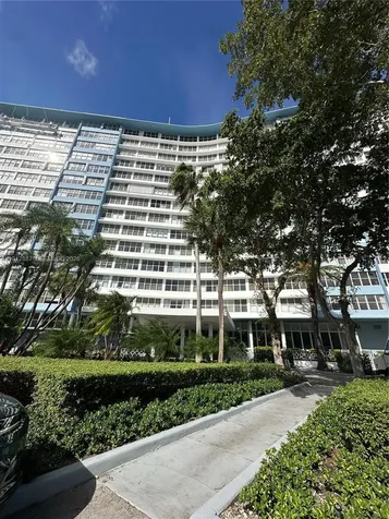 7441 Wayne Avenue Miami Beach FL 33141