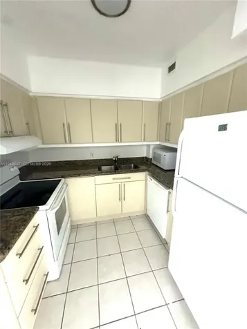 7441 Wayne Avenue Miami Beach FL 33141