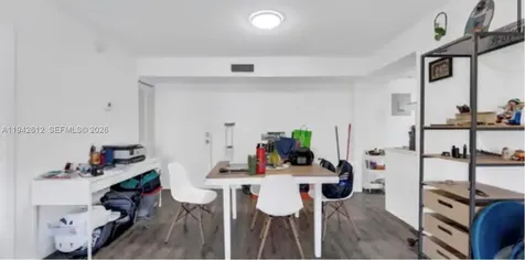 4841 NW 7th Street Miami FL 33126
