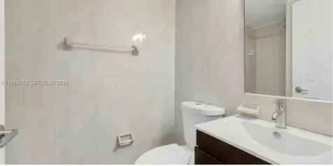 4841 NW 7th Street Miami FL 33126
