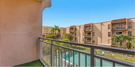 4841 NW 7th Street Miami FL 33126