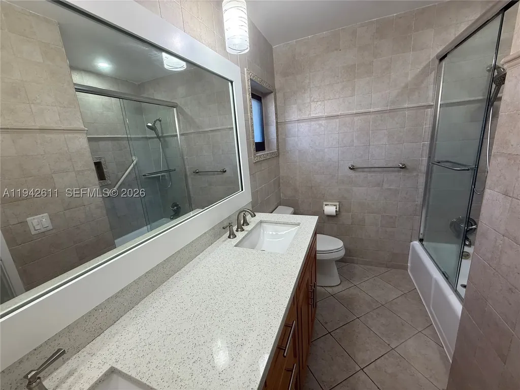 1721 NE 48th Court Fort Lauderdale FL 33334