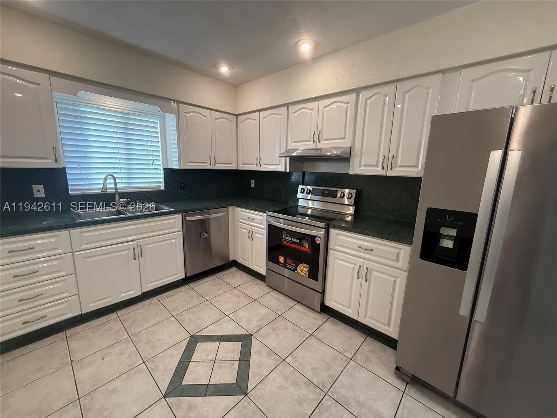 1721 NE 48th Court Fort Lauderdale FL 33334