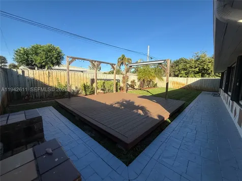 1721 NE 48th Court Fort Lauderdale FL 33334