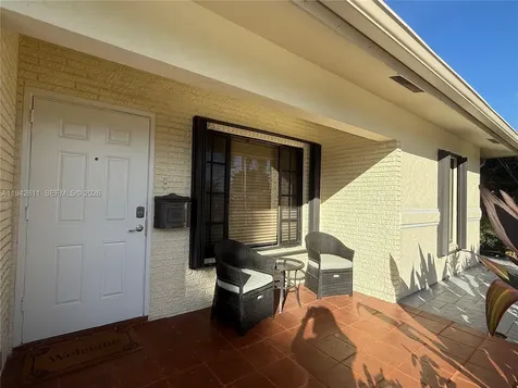 1721 NE 48th Court Fort Lauderdale FL 33334