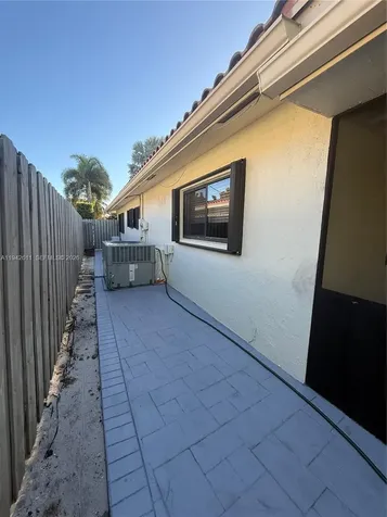 1721 NE 48th Court Fort Lauderdale FL 33334