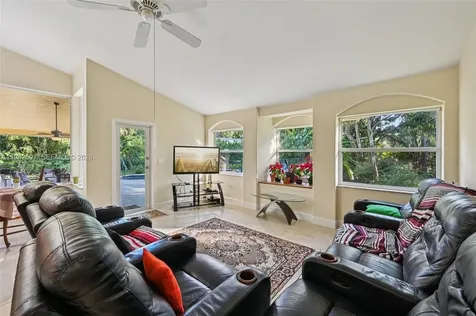 12878 N 77th Place N West Palm Beach FL 33412
