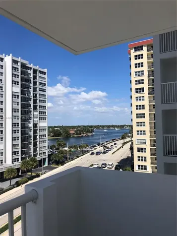 1601 S Ocean Drive Hollywood FL 33019