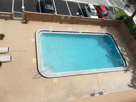 1601 S Ocean Drive Hollywood FL 33019