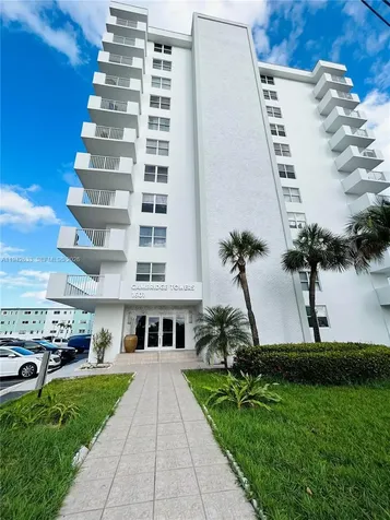 1601 S Ocean Drive Hollywood FL 33019