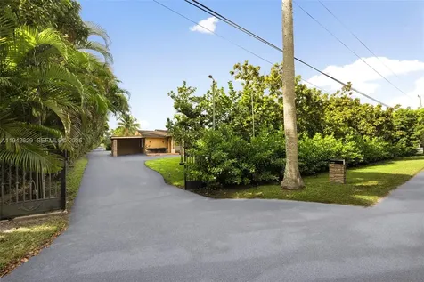 20450 SW 198th Avenue Miami FL 33187