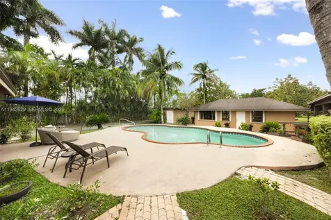 20450 SW 198th Avenue Miami FL 33187