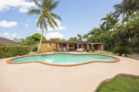 20450 SW 198th Avenue Miami FL 33187