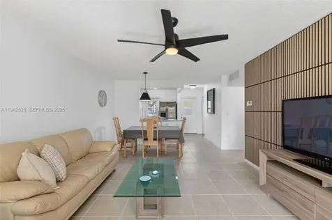 5000 NW 36th Street Lauderdale Lakes FL 33319