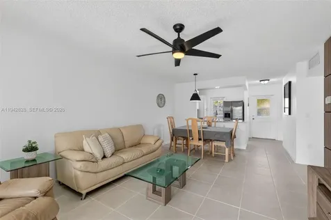 5000 NW 36th Street Lauderdale Lakes FL 33319