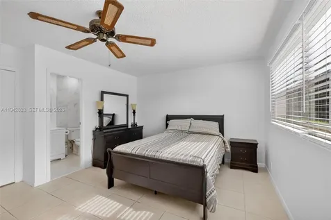 5000 NW 36th Street Lauderdale Lakes FL 33319