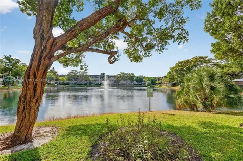 5000 NW 36th Street Lauderdale Lakes FL 33319