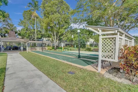 5000 NW 36th Street Lauderdale Lakes FL 33319
