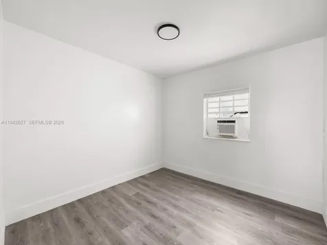 4017 SW 24th Street West Park FL 33023