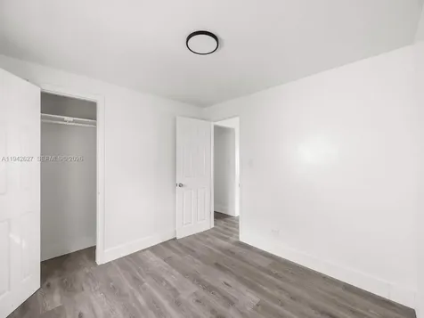 4017 SW 24th Street West Park FL 33023