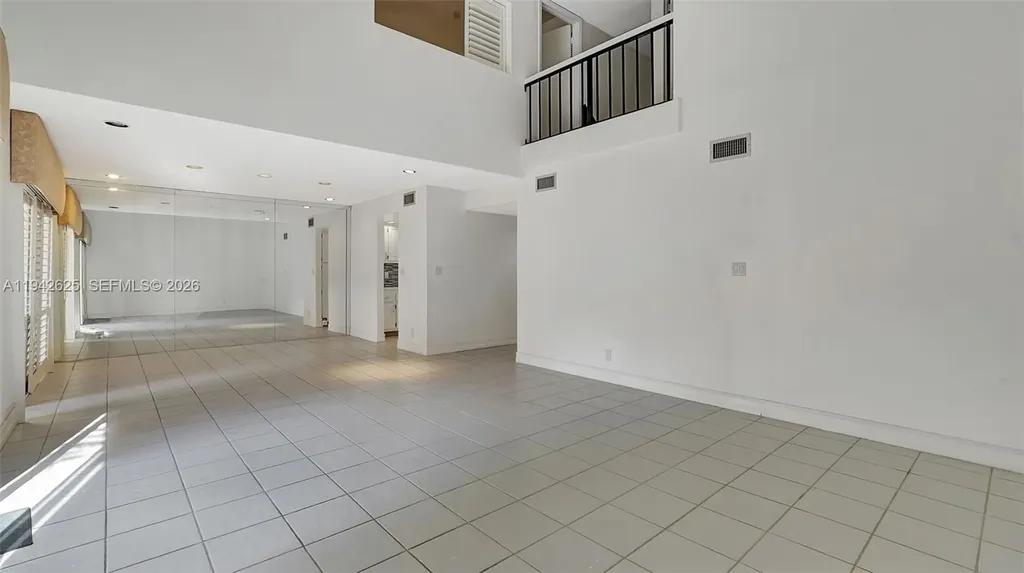 205 Dunwoody Lane Hollywood FL 33021
