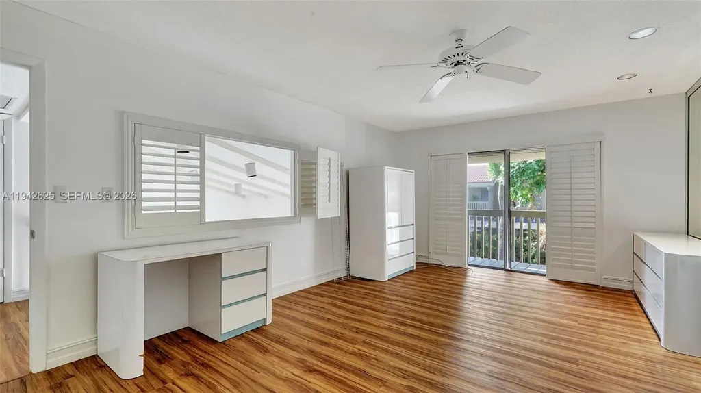 205 Dunwoody Lane Hollywood FL 33021