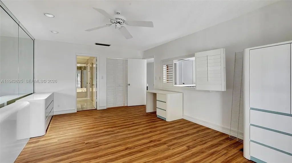 205 Dunwoody Lane Hollywood FL 33021