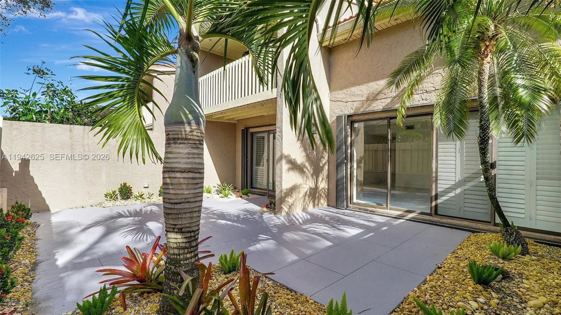 205 Dunwoody Lane Hollywood FL 33021