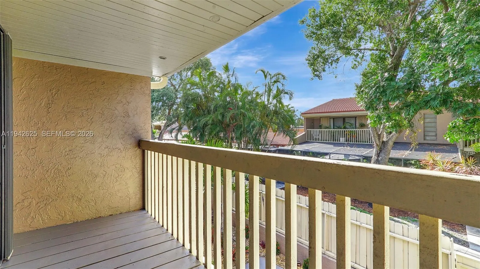 205 Dunwoody Lane Hollywood FL 33021