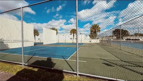 7226 SW 94th Place Miami FL 33173