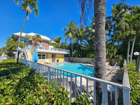 2424 SE 17th Causeway Fort Lauderdale FL 33316