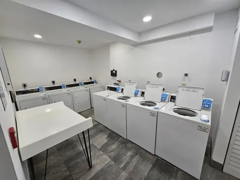 2424 SE 17th Causeway Fort Lauderdale FL 33316